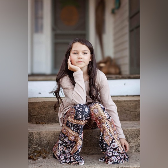 @bridgettebow398 is LIVE 🎀👗👙🌸🛍️ - Picture 3 of 16